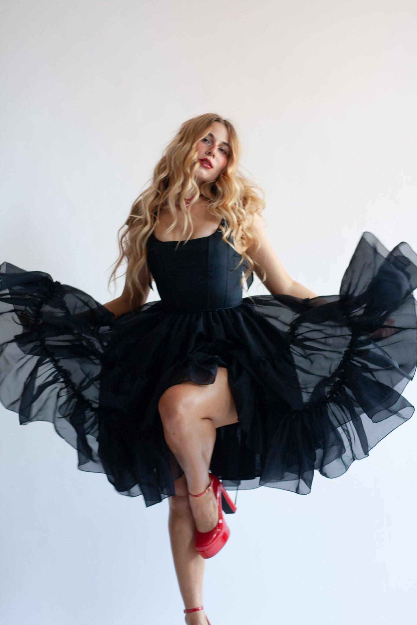 The Siena Dress in Black Swan – wildroseandsparrow