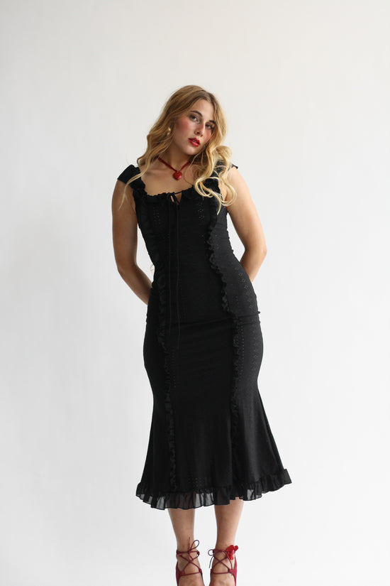 DARK FAIRYTALE COLLECTION Wild Rose & Sparrow DARK FAIRYTALE COLLECTION Wild Rose & Sparrow