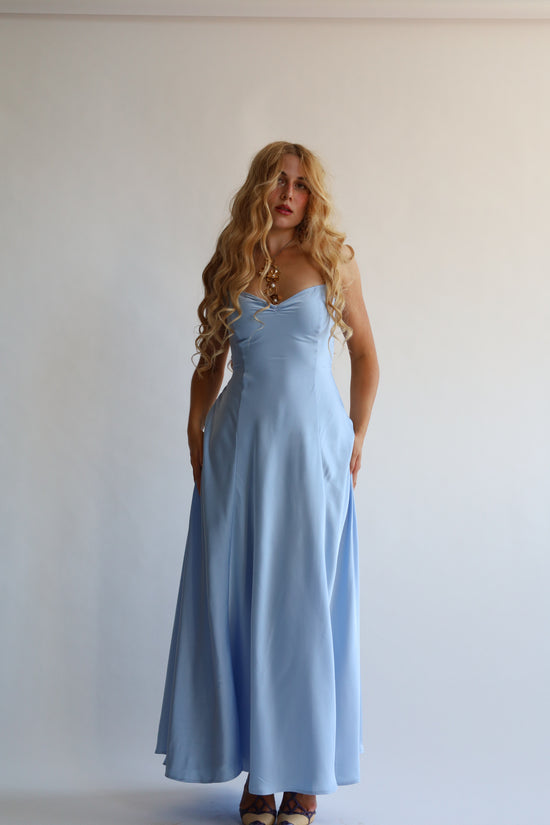 La robe Calypso en bleu Skyline